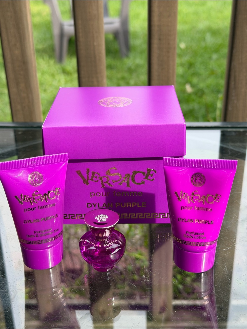 Versace Dylan Purple gift box